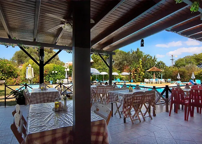 Kassandra Hotel